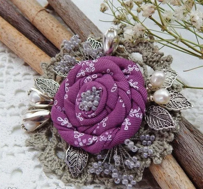 Брошь в стиле Бохо Брошь в стиле Бохо