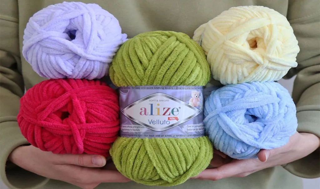 Alize-Velluto-yarn.jpg Alize-Velluto-yarn.jpg