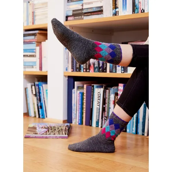 товар Буклет Regia "A Socks Love Story", 10 моделей, на немецком языке, MEZ, 9856761-00001 