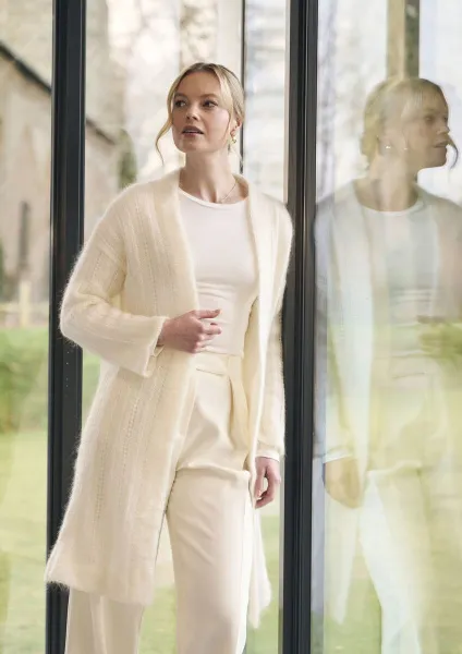товар Инструкция Mode at Rowan по вязанию кардигана «Ovington» из пряжи Alpaca Haze, MIP12 