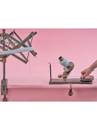 Моталка для пряжи addiWinder, ручная, с креплением, буковое дерево. Арт 532-2/000