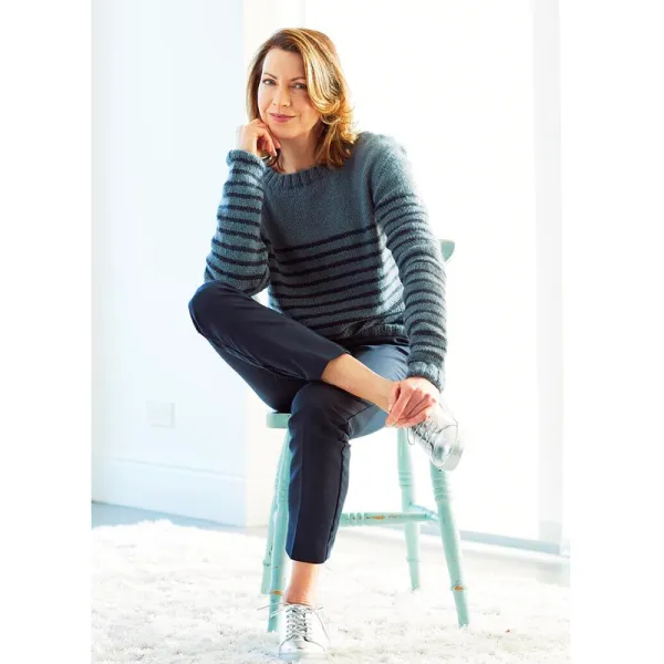товар Книга Rowan "Essential Knits. Classic Women", дизайнер Quail Studio, 8 моделей, 9780993590856 ROWAN