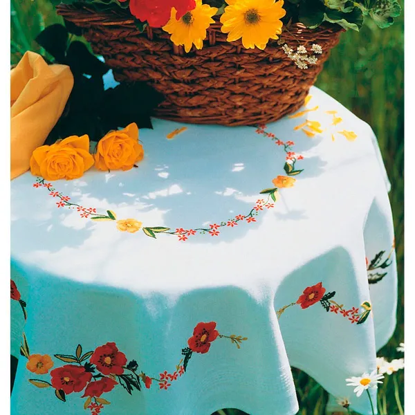 Набор для вышивания Anchor: скатерть "Poppies Tablecloth"  80*80см, MEZ Венгрия, ETW11 (Набор для вышивания Anchor: скатерть "Poppies Tablecloth"  80*80см, MEZ Венгрия, ETW11)
