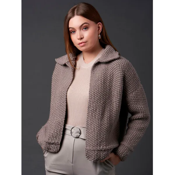 товар Книга Rowan "Essential Outerwear", дизайнер Quail Studio, 10 моделей, 978-1-916244-57-3 ROWAN