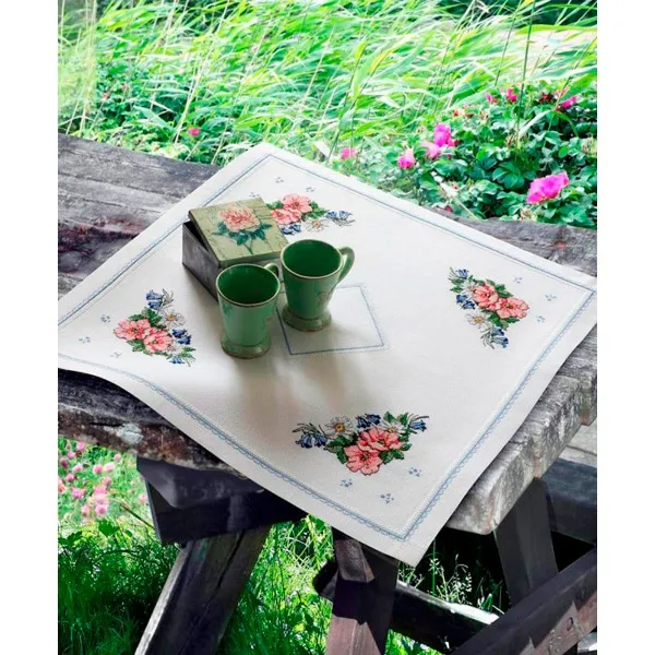 товар Набор для вышивания Anchor: скатерть "Poppy Daisy & Bluebell Table", MEZ, 9240000-03303 