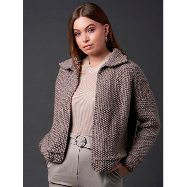 Книга Rowan "Essential Outerwear", дизайнер Quail Studio, 10 моделей, 9781916244573