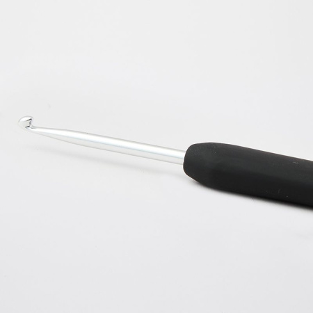 Крючок для вязания с ручкой, с золотистым наконечником "Steel" KnitPro, 3086