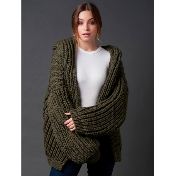 Книга Rowan "Essential Outerwear", дизайнер Quail Studio, 10 моделей, 9781916244573