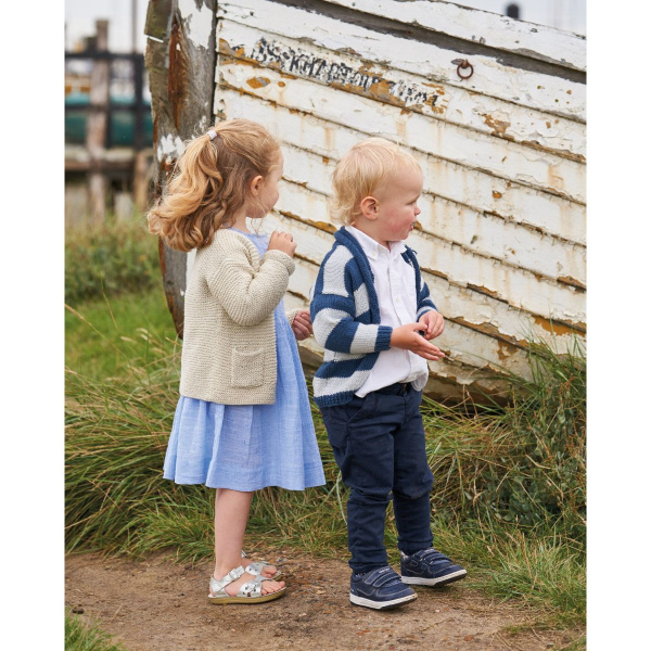 Книга Rowan "Essentail Toddlers", дизайнер Quail Studio, 10 моделей, 9780993590870